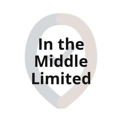 4 in the middle limited textlogo 1